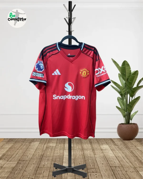 25-26 Manchester United casa