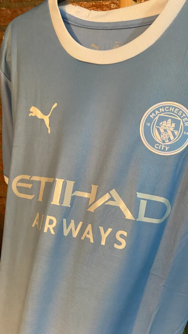 26/27 Manchester City casa