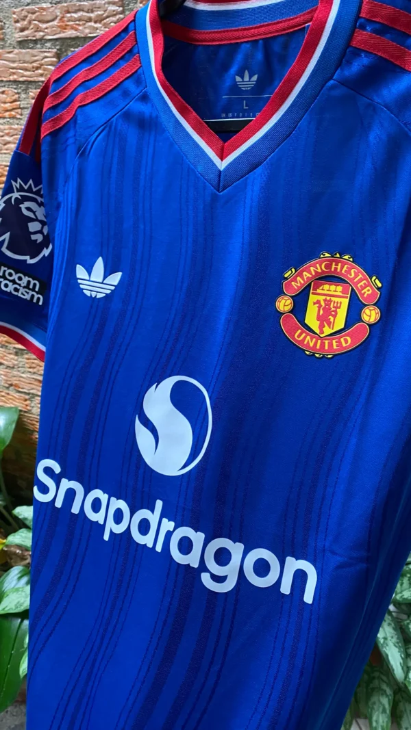 26/27 Manchester United visita
